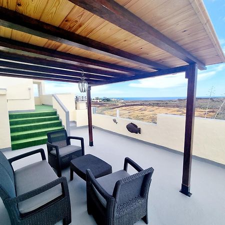 Apartamento En Mala Con Vista Al Mar Exterior photo