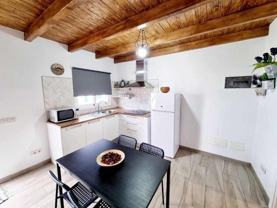 Apartamento En Mala Con Vista Al Mar Exterior photo